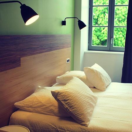 Le Felicien Hotel Saint Felicien Bagian luar foto