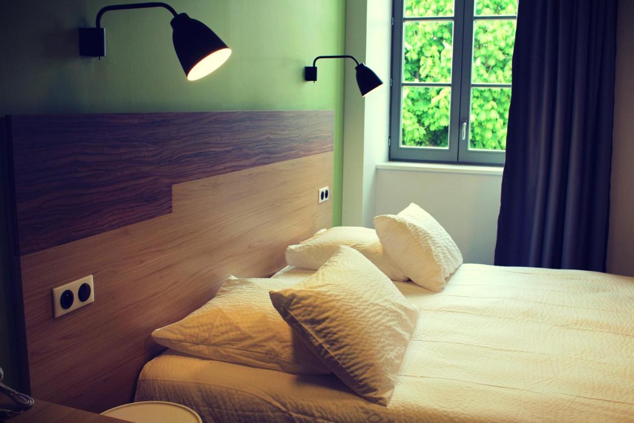 Le Felicien Hotel Saint Felicien Bagian luar foto