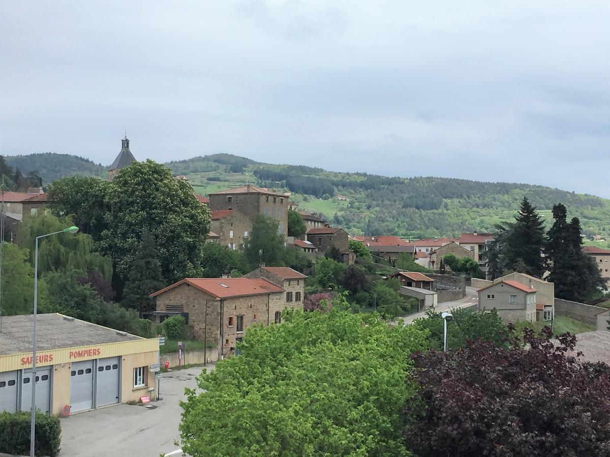 Le Felicien Hotel Saint Felicien Bagian luar foto